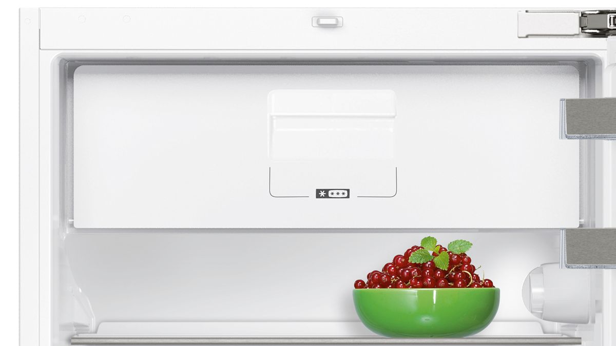 iQ500 built-under fridge with freezer section 82 x 60 cm soft close flat hinge KU15LA65HK KU15LA65HK-2