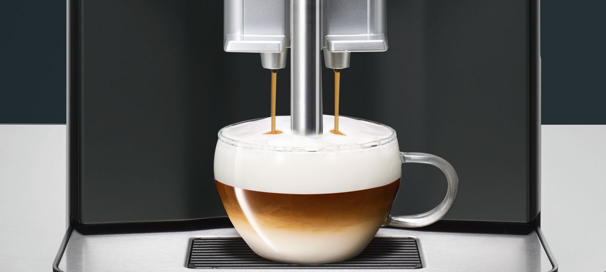Fully automatic coffee machine EQ.3 s300 TI313219RW TI313219RW-7