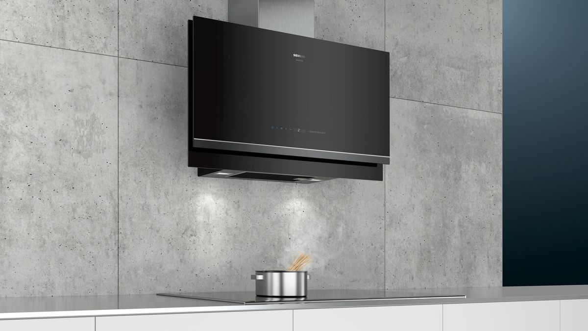 iQ700 wall-mounted cooker hood 90 cm clear glass black printed LC97FVW69I LC97FVW69I-4