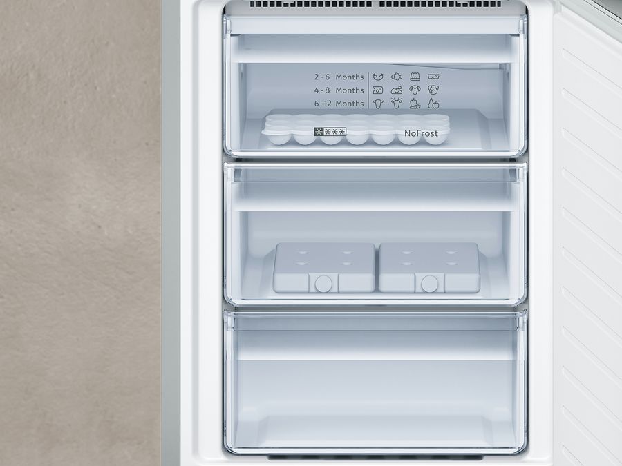 N 70 Combină frigorifică independentă 203 x 60 cm Negru KG7393B40 KG7393B40-6