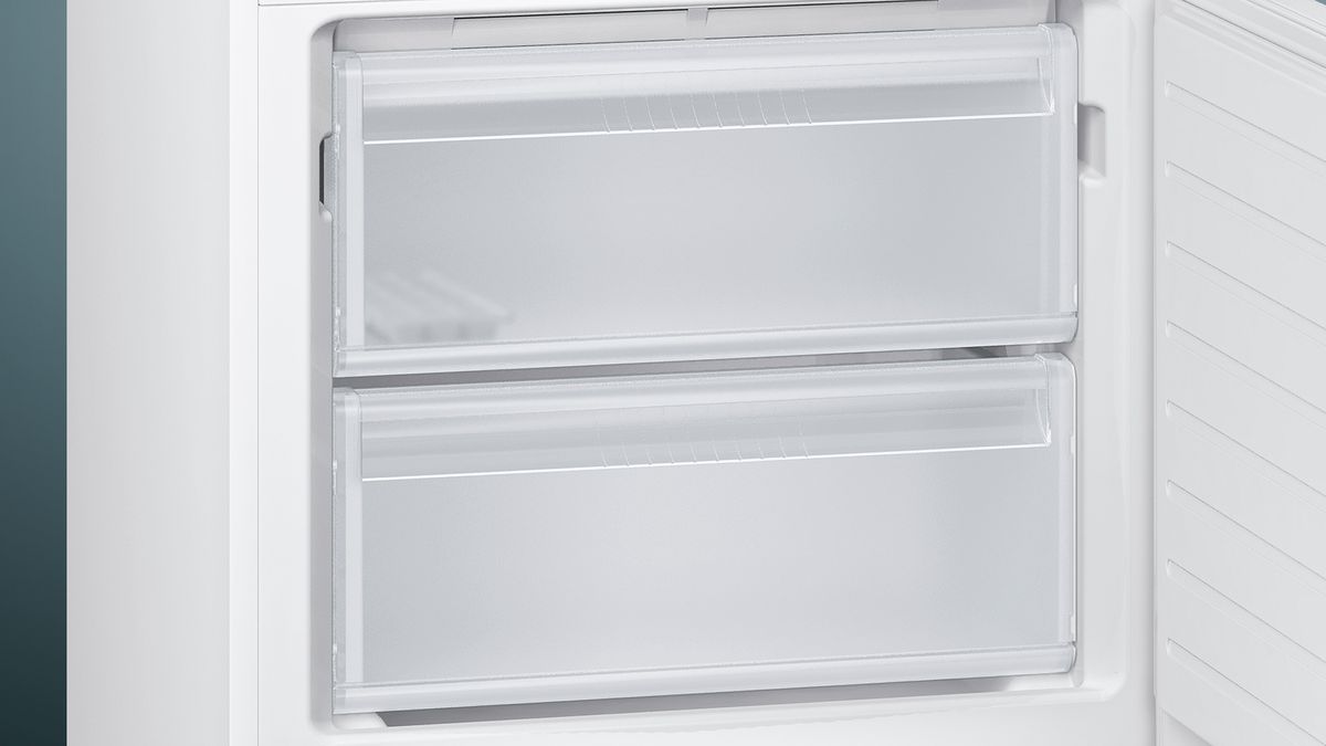 iQ100 Alttan Donduruculu Buzdolabı 185 x 70 cm Beyaz KG57NVW22N KG57NVW22N-6