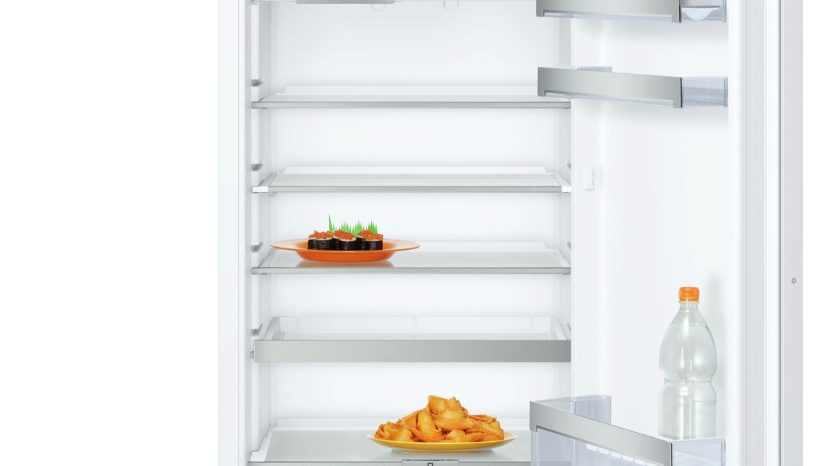 N 70 Einbau-Kühlschrank mit Gefrierfach 122.5 x 56 cm Flachscharnier mit Softeinzug KI2423D40 KI2423D40-3