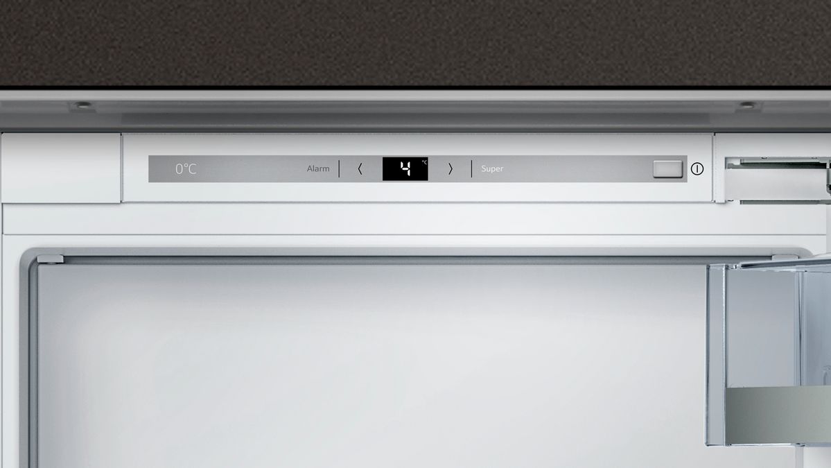 N 90 Einbau-Kühlschrank mit Gefrierfach 177.5 x 56 cm Flachscharnier mit Softeinzug KI8828D40 KI8828D40-3