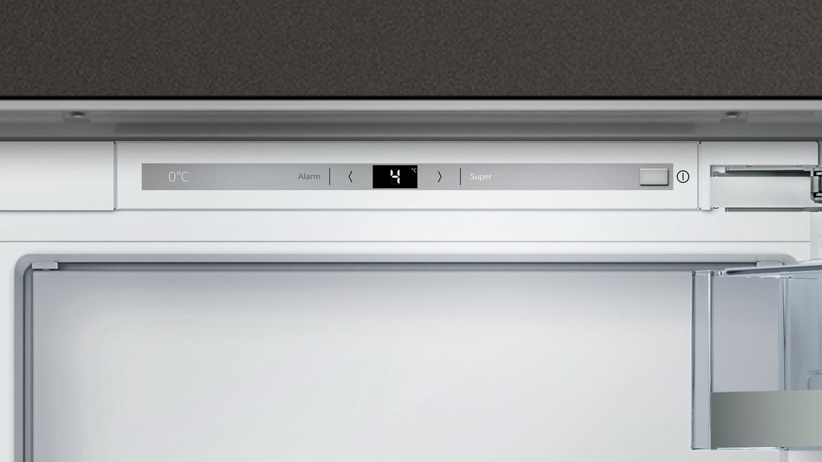 N 90 Einbau-Kühlschrank mit Gefrierfach 177.5 x 56 cm Flachscharnier mit Softeinzug KI8826DE0 KI8826DE0-3