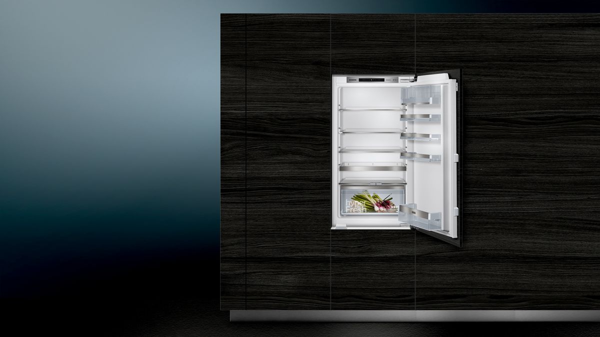 iQ500 Einbau-Kühlschrank 102.5 x 56 cm Flachscharnier mit Softeinzug KI31RADD0 KI31RADD0-2