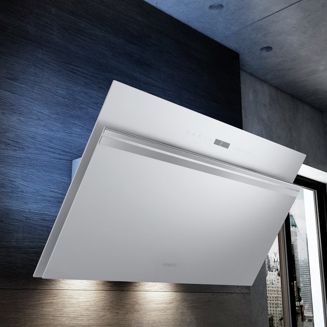 iQ700 Wall-mounted cooker hood 90 cm clear glass white printed LC91KWW20B LC91KWW20B-2