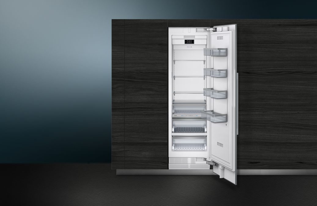 iQ700 built-in fridge 212.5 x 60.3 cm flat hinge CI24RP02 CI24RP02-2