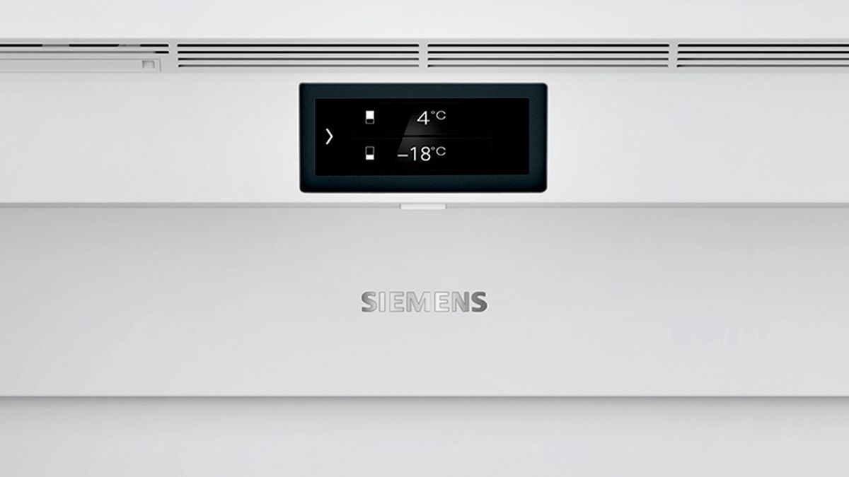 iQ700 Built-in fridge-freezer with freezer at bottom 212.5 x 75.6 cm flat hinge CI30BP02 CI30BP02-3