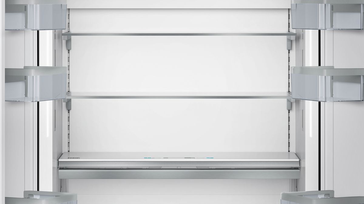 iQ700 Built-in fridge-freezer with freezer at bottom 212.5 x 90.8 cm flat hinge CI36TP02 CI36TP02-4