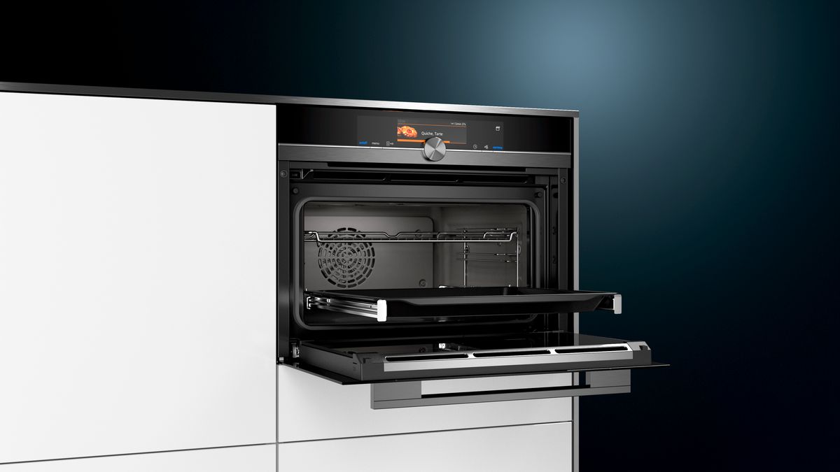 iQ700 Built-in compact oven with steam function 60 x 45 cm Black CS858GRB7B CS858GRB7B-5
