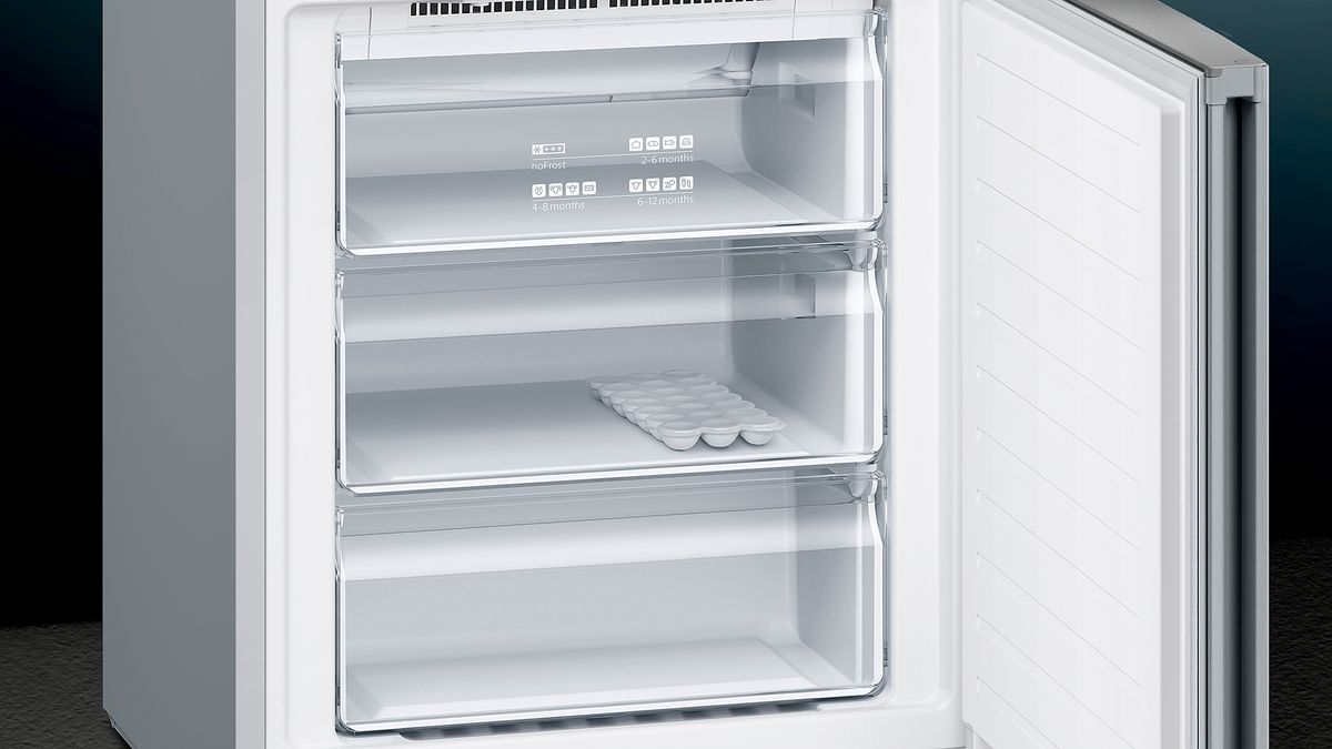 iQ300 Alttan Donduruculu Buzdolabı 186 x 70 cm Kolay temizlenebilir Inox KG46NUI30N KG46NUI30N-7