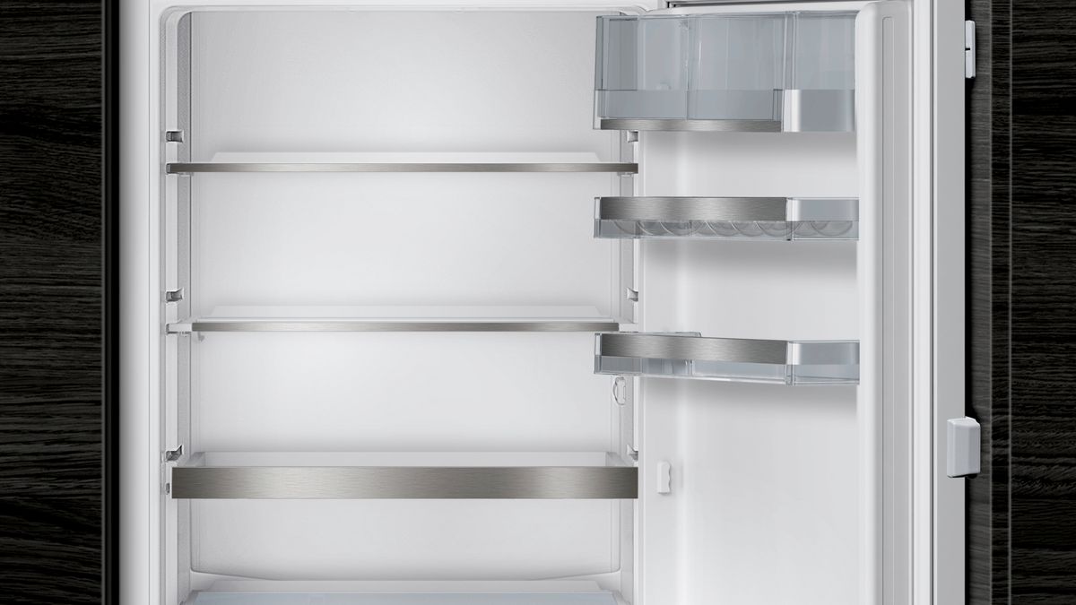 iQ500 Einbau-Kühl-Gefrier-Kombination mit Gefrierbereich unten 157.8 x 55.8 cm Flachscharnier mit Softeinzug KI77SADE0 KI77SADE0-4