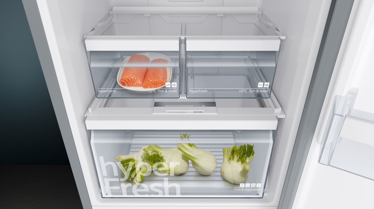 iQ300 free-standing fridge-freezer with freezer at bottom 186 x 60 cm Inox-easyclean KG36NVI36K KG36NVI36K-6