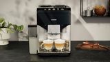 Helautomatisk espressobryggare EQ500 integral Rostfritt stål, Pianosvart TQ515R03 TQ515R03-3