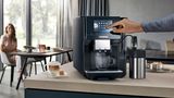Helautomatisk kaffemaskin EQ700 classic Midnatt silvermetallic TP707R06 TP707R06-19