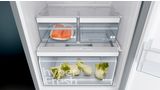 iQ300 free-standing fridge-freezer with freezer at bottom 186 x 60 cm Inox-easyclean KG36NVI35K KG36NVI35K-2
