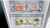 iQ300 Free-standing fridge-freezer with freezer at bottom 203 x 60 cm Inox-easyclean KG39NXI35 KG39NXI35-6