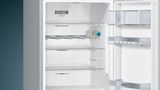 iQ700 Free-standing fridge-freezer with freezer at bottom, glass door 203 x 60 cm Black KG39FSB45 KG39FSB45-4