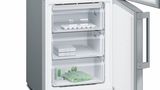iQ700 Free-standing fridge-freezer with freezer at bottom 203 x 60 cm Inox-easyclean KG39FPI35 KG39FPI35-5