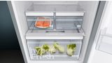 iQ300 free-standing fridge-freezer with freezer at bottom 186 x 60 cm Inox-easyclean KG36NVI36K KG36NVI36K-6