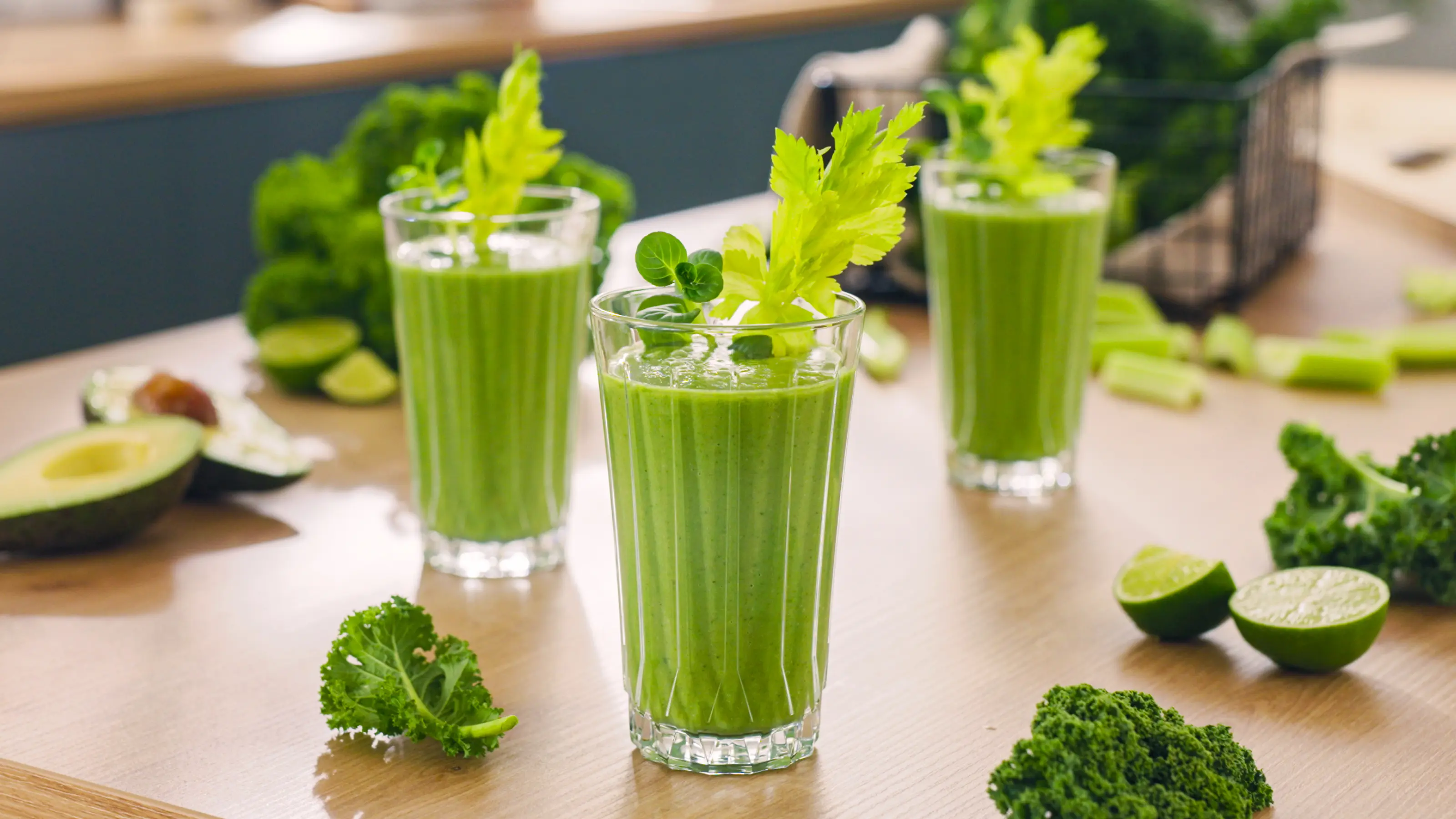 Foto Nr. 2 des Produkts MMB6762M