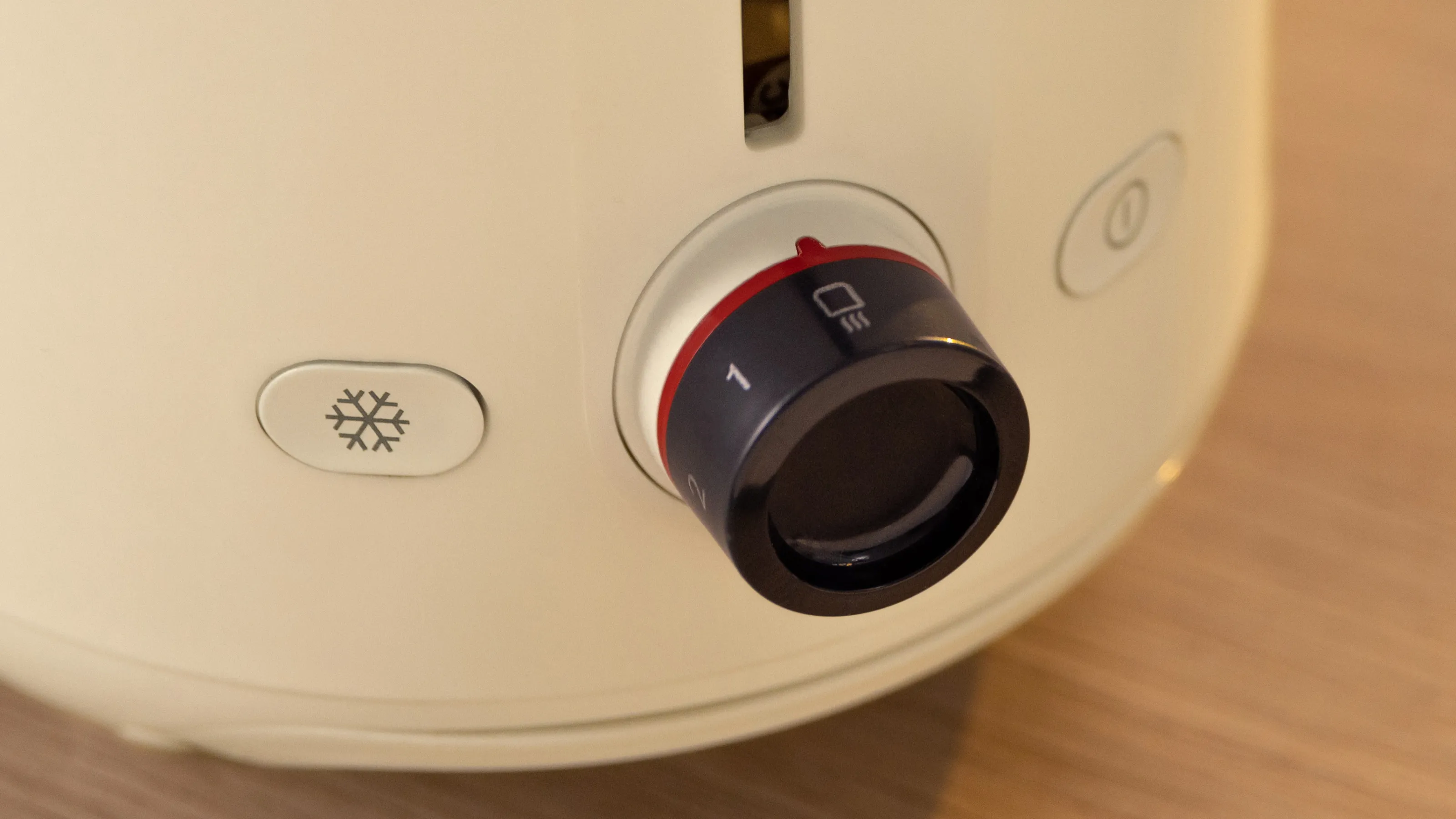 Photo Nr. 5 of the product TAT2M127GB