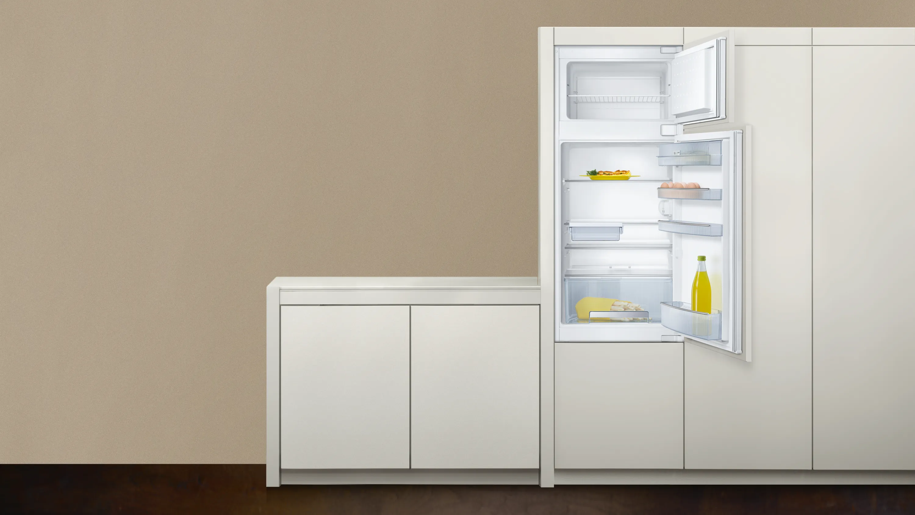 kiricotton505ページ K1654X6 built-in fridge-freezer with freezer at top | NEFF