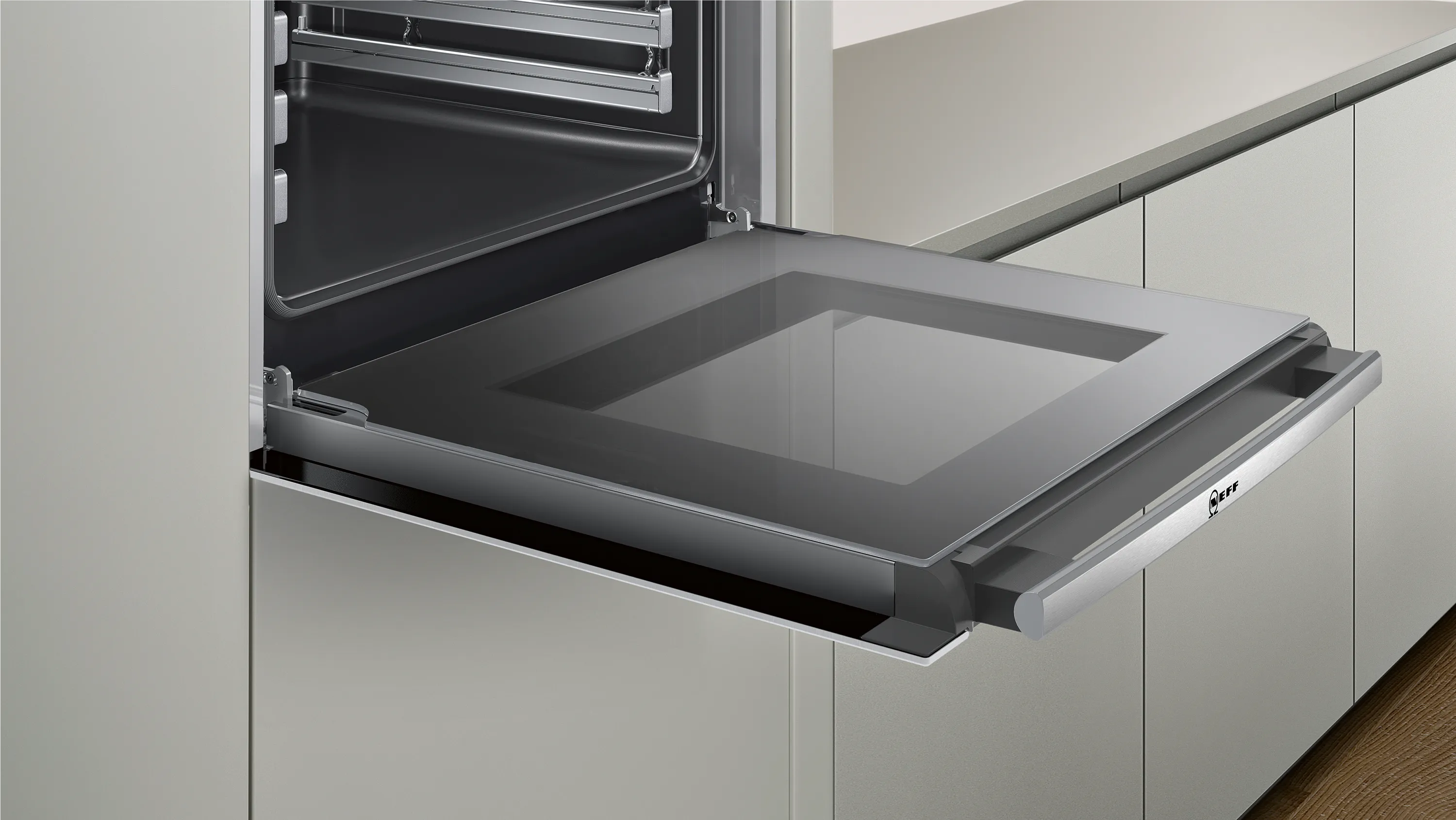 Foto Nr. 3 des Produkts E95I63N5MK