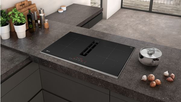 N 70 Induction hob with integrated ventilation system 80 cm surface mount with frame T48TD7BN2 T48TD7BN2-4