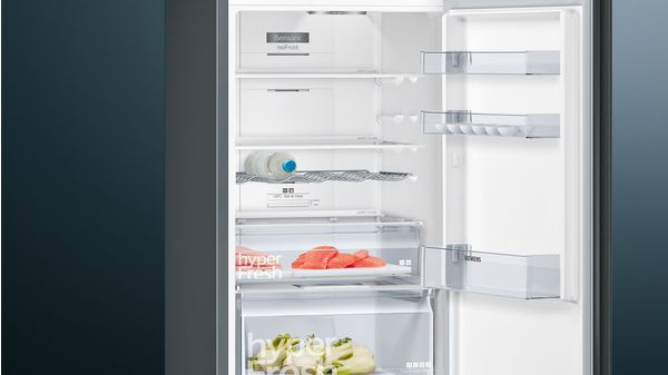 iQ300 free-standing fridge-freezer with freezer at bottom 186 x 60 cm Black stainless steel KG36NXXDC KG36NXXDC-2