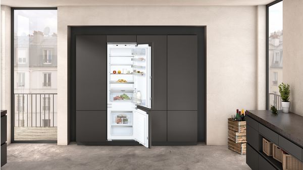 N 70 Built-in fridge-freezer with freezer at bottom 177.2 x 55.8 cm flat hinge KI6873FE0G KI6873FE0G-2