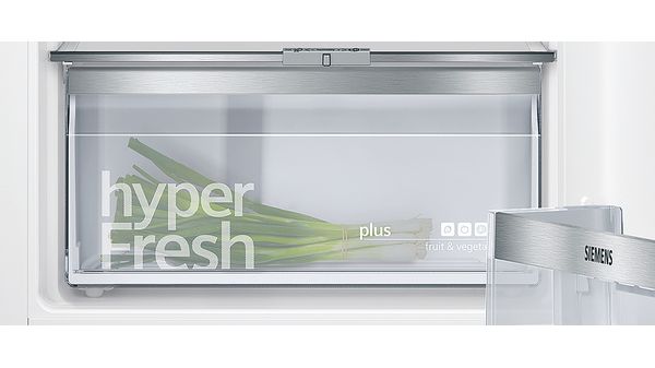 iQ500 Einbau-Kühlschrank mit Gefrierfach 88 x 56 cm Flachscharnier mit Softeinzug KI22LADE0 KI22LADE0-5