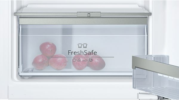 N 70 Kühlschrank 102.5 x 56 cm Flachscharnier mit Softeinzug KI1316DD0 KI1316DD0-5