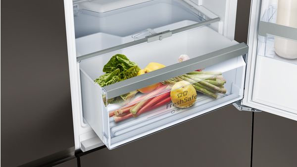 N 70 Einbau-Kühlschrank mit Gefrierfach 122.5 x 56 cm Flachscharnier KI2423FE0 KI2423FE0-5