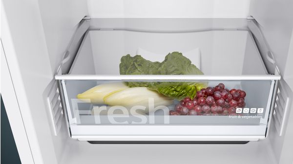 iQ100 free-standing fridge-freezer with freezer at bottom 186 x 60 cm Inox-look KG36NNL31K KG36NNL31K-6