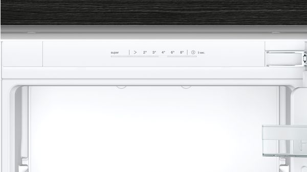 iQ100 Einbau-Kühl-Gefrier-Kombination mit Gefrierbereich unten 177.2 x 54.1 cm Flachscharnier KI86NNFE0 KI86NNFE0-3