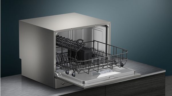 iQ300 free-standing compact dishwasher 55 cm silver inox SK26E82208 SK26E82208-4