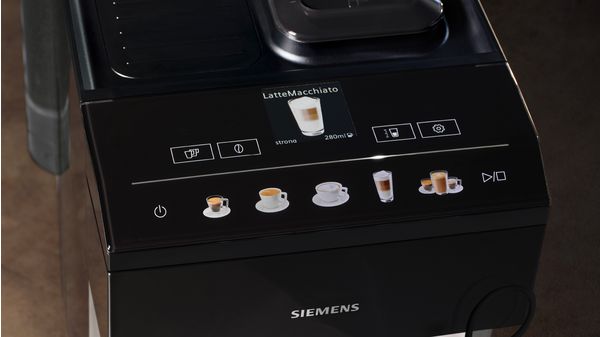 Helautomatisk kaffemaskin EQ500 classic Dagsljus silver, Pianosvart TP515R01 TP515R01-2