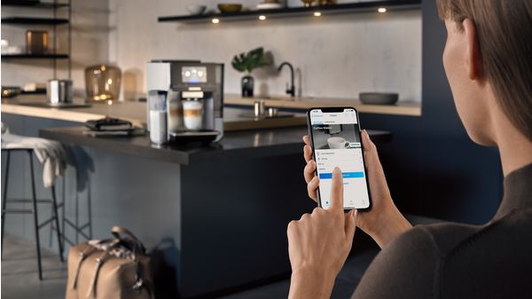 Siemens Electroménager Machine à café automatique connectée EQ. 700,  Display iSelect, coffeeWorld, cappuccinatore flexible, Home Connect, acier  inox, TQ705R03 Integral : : Cuisine et Maison