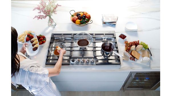36-Inch Masterpiece® Star® Burner Gas Cooktop SGS365TS-3