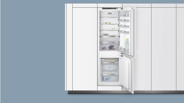 iQ500 Réfrigérateur combiné intégrable 177.2 x 55.8 cm Charnières pantographes softClose KI86SAD40 KI86SAD40-3