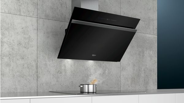 iQ700 Wall-mounted cooker hood 90 cm clear glass black printed LC91KWW69B LC91KWW69B-4