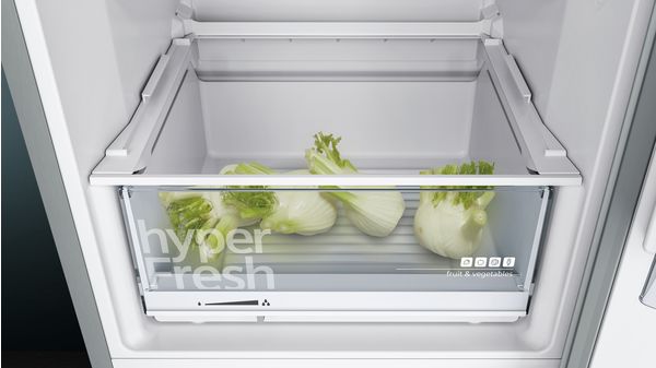 iQ300 Free-standing fridge-freezer with freezer at bottom 201 x 60 cm Inox-easyclean KG39VVI31G KG39VVI31G-1