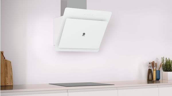 Balay 3BC565GB - Campana decorativa inclinada, Serie Cristal, control  táctil, Anchura 60 cm, 593m3/h color blanco : 285.56: : Grandes  electrodomésticos