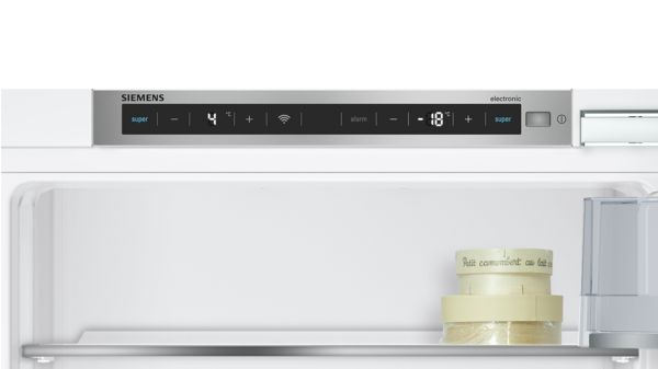 iQ500 Built-in fridge-freezer with freezer at bottom 177.2 x 55.8 cm soft close flat hinge KI86NHD30 KI86NHD30-2