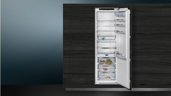 iQ700 Einbau-Kühlschrank mit Gefrierfach 177.5 x 56 cm Flachscharnier mit Softeinzug KI82FSDE0 KI82FSDE0-2