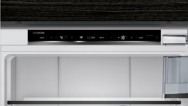 iQ700 Built-in fridge-freezer with freezer at bottom 177.2 x 55.8 cm KI87FHD40 KI87FHD40-4
