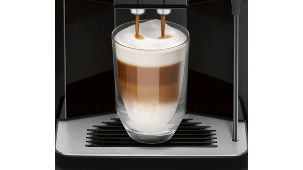 Helautomatisk kaffemaskin EQ500 classic Pianosvart TP501R09 TP501R09-4