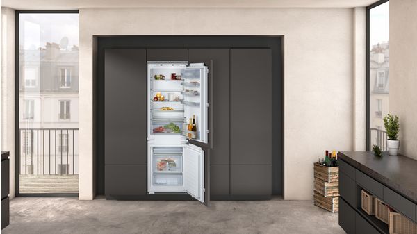 N 70 Built-in fridge-freezer with freezer at bottom 177.2 x 55.8 cm flat hinge KI6863FE0G KI6863FE0G-3