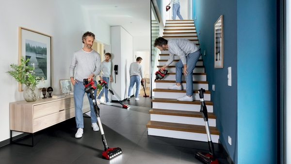 Picture of Bosch BCS71PETGB, Rechargeable vacuum cleaner Tornado red - Discontinued